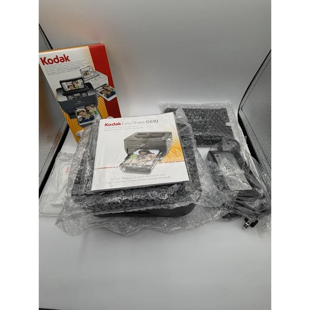 Kodak EasyShare G610 Printer Dock Open Box w Power Adapter No Camera